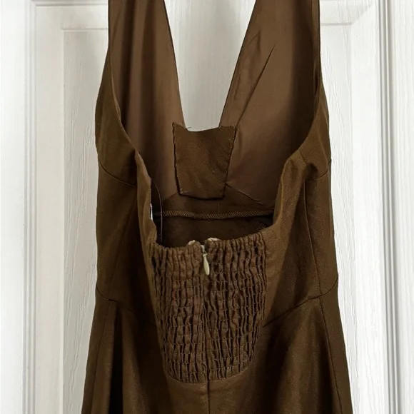 Reformation Sleek V-Neck halter Maxi Dress in Dark Olive linen - Picture 2 of 4
